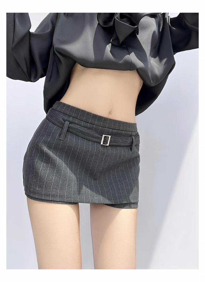 Chân Váy Midi cạp trễ sọc phối thắt lưng phong cách